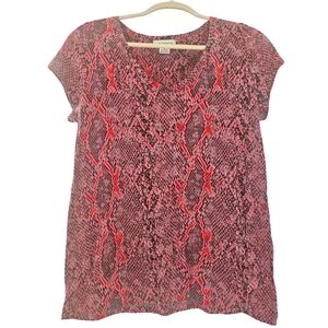 Liz Claiborne Pink Alligator Print T-shirt